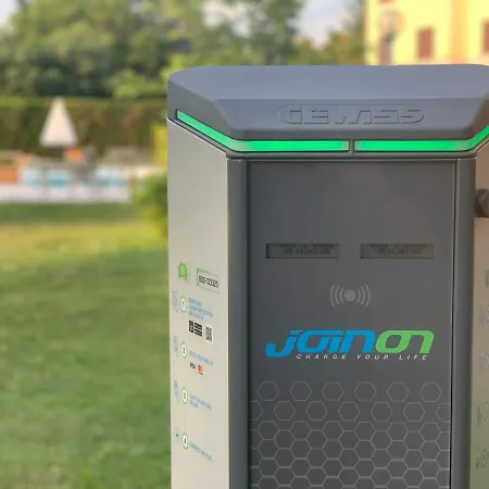 ル ヴィル ホテル 4*