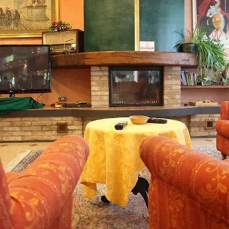 ル ヴィル モデナ