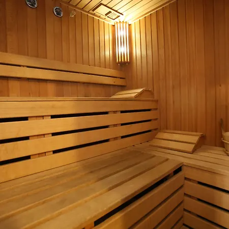 ル ヴィル モデナ