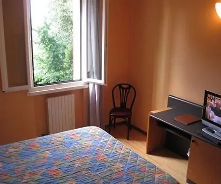 ホテル ル ヴィル 4*