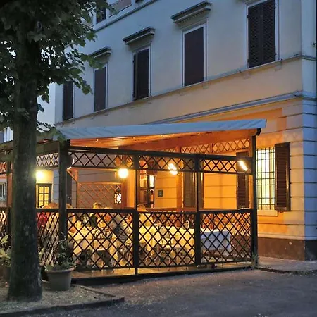 ホテル ル ヴィル 4*