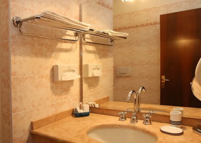 Hotel Le Ville Hotel Modena